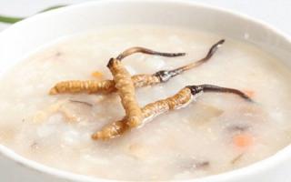 冬蟲(chóng)夏草可以和蘑菇一起吃嗎？