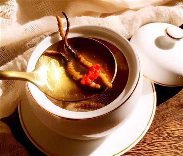 冬蟲(chóng)夏草和高山茶怎么搭配泡茶？